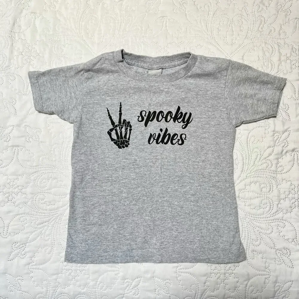 Spooky Vibes Halloween Graphic Tee Size 4T